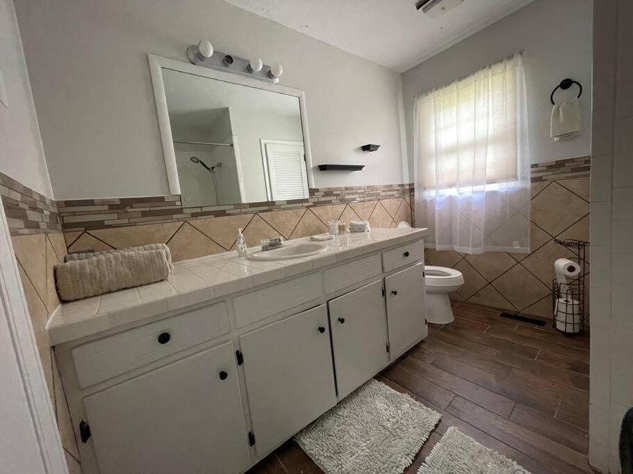 1 King/2Queen Bd Home Next To Big Park Lexington Esterno foto